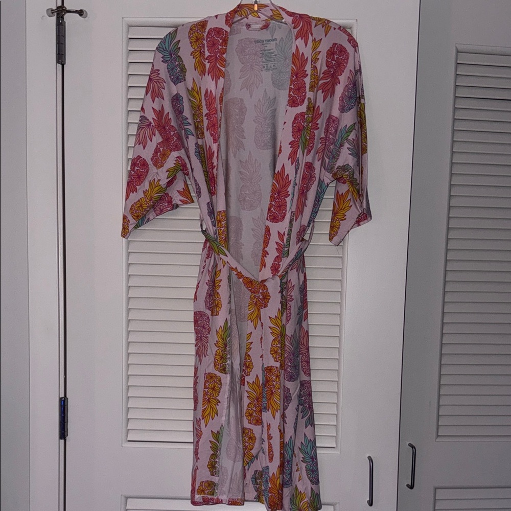 Coco Moon & Jana Lam Pineapple Lightweight Robe! Size XS/S! Sold Out!